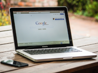 >Desenvolvimento de websites